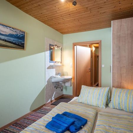 Moser Sankt Johann in Tirol Buitenkant foto